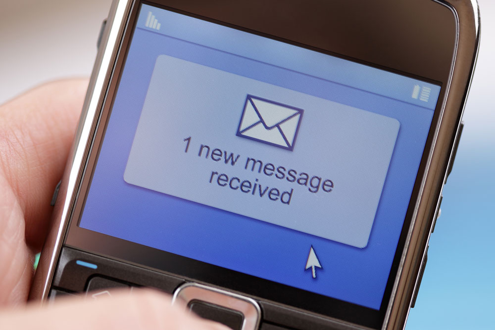 5 benefits of text messaging as a small business tool